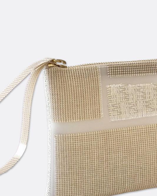 Medium Pocket with Wrist Strap - soft gold