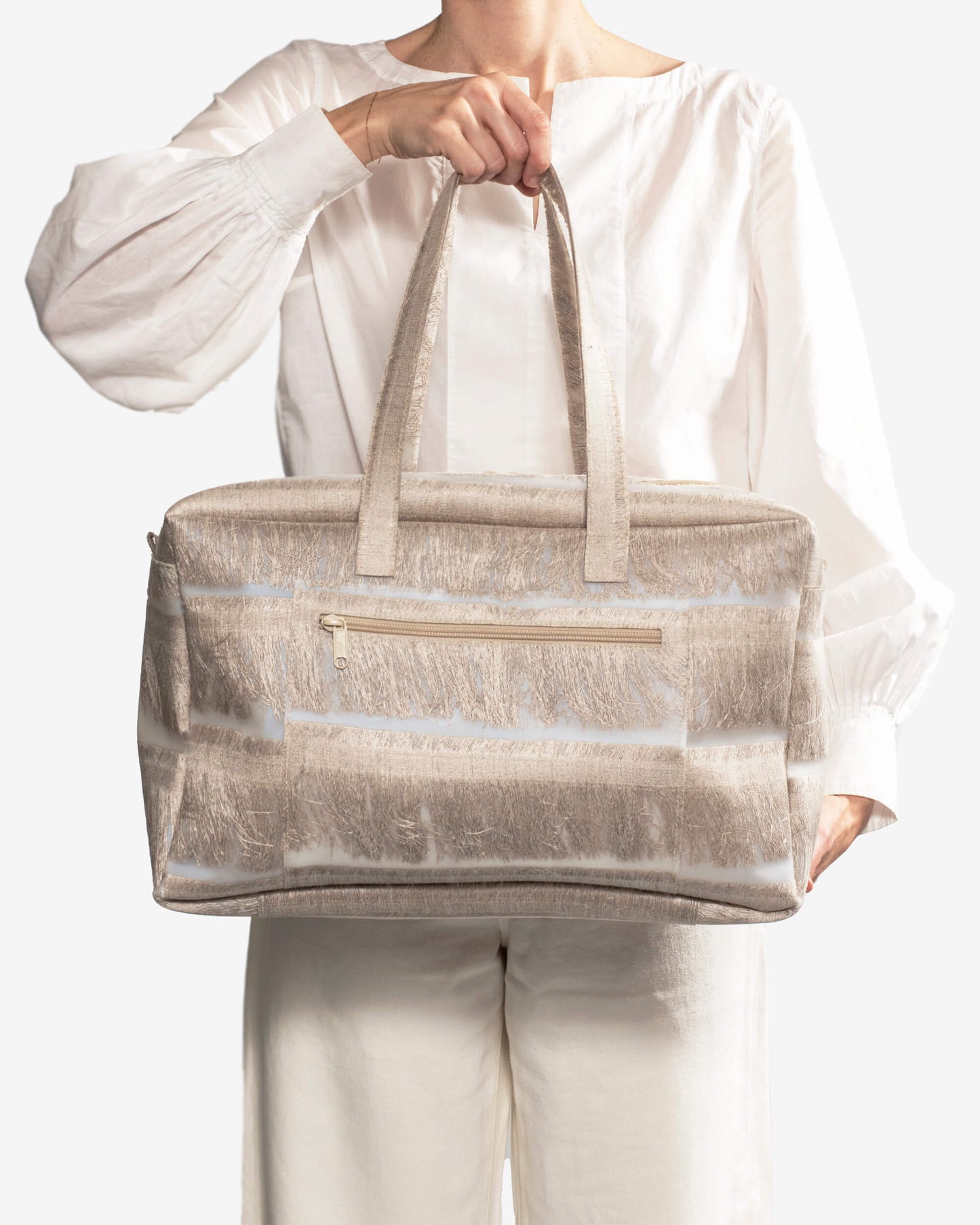 Travel Bag - natural fringes